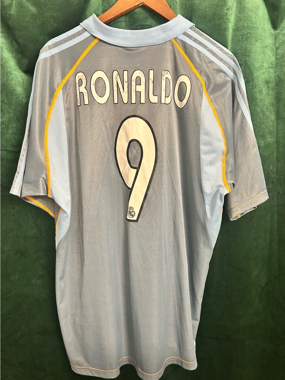 adidas Real Madrid 04”3/04 3rd Jersey Ronaldo Nazario